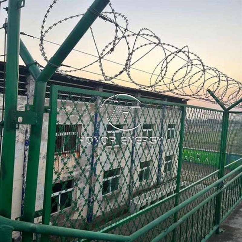 Бритва сонячна паркан